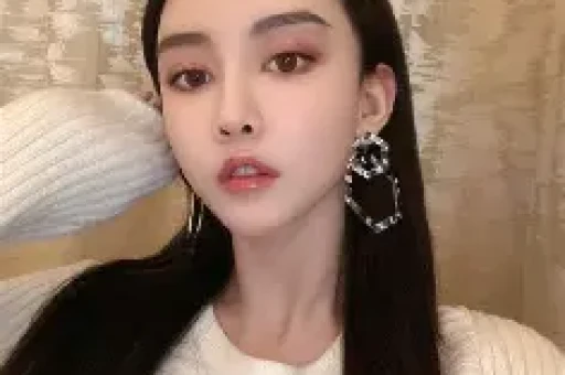 黄景瑜不忍了！公开回应与王玉雯真实关系恋爱绯闻终于水落石出